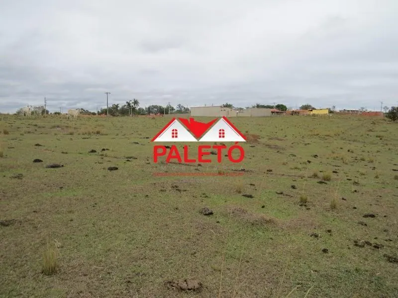 Sítio à venda de 6 ha em Porangaba, SP, Brasil