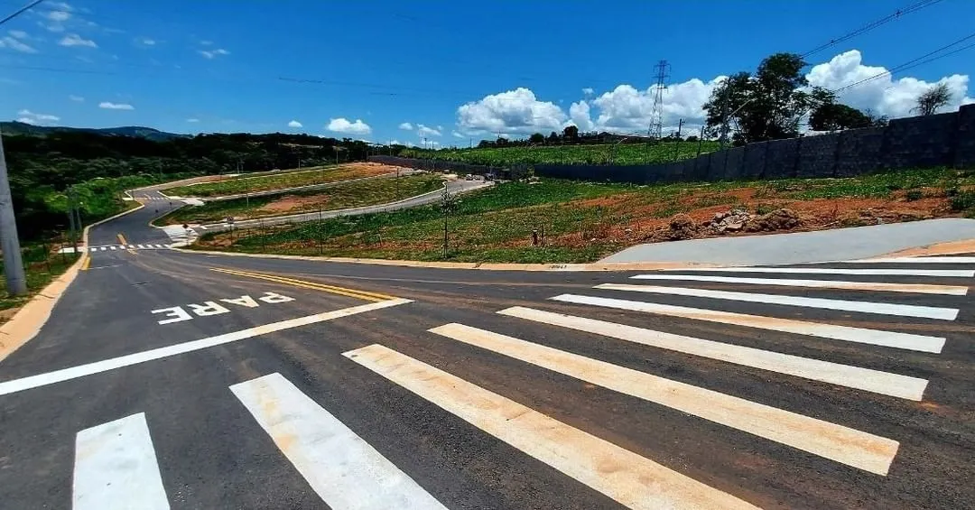 Terreno à venda de 250 m² em Atibaia, SP, Brasil
