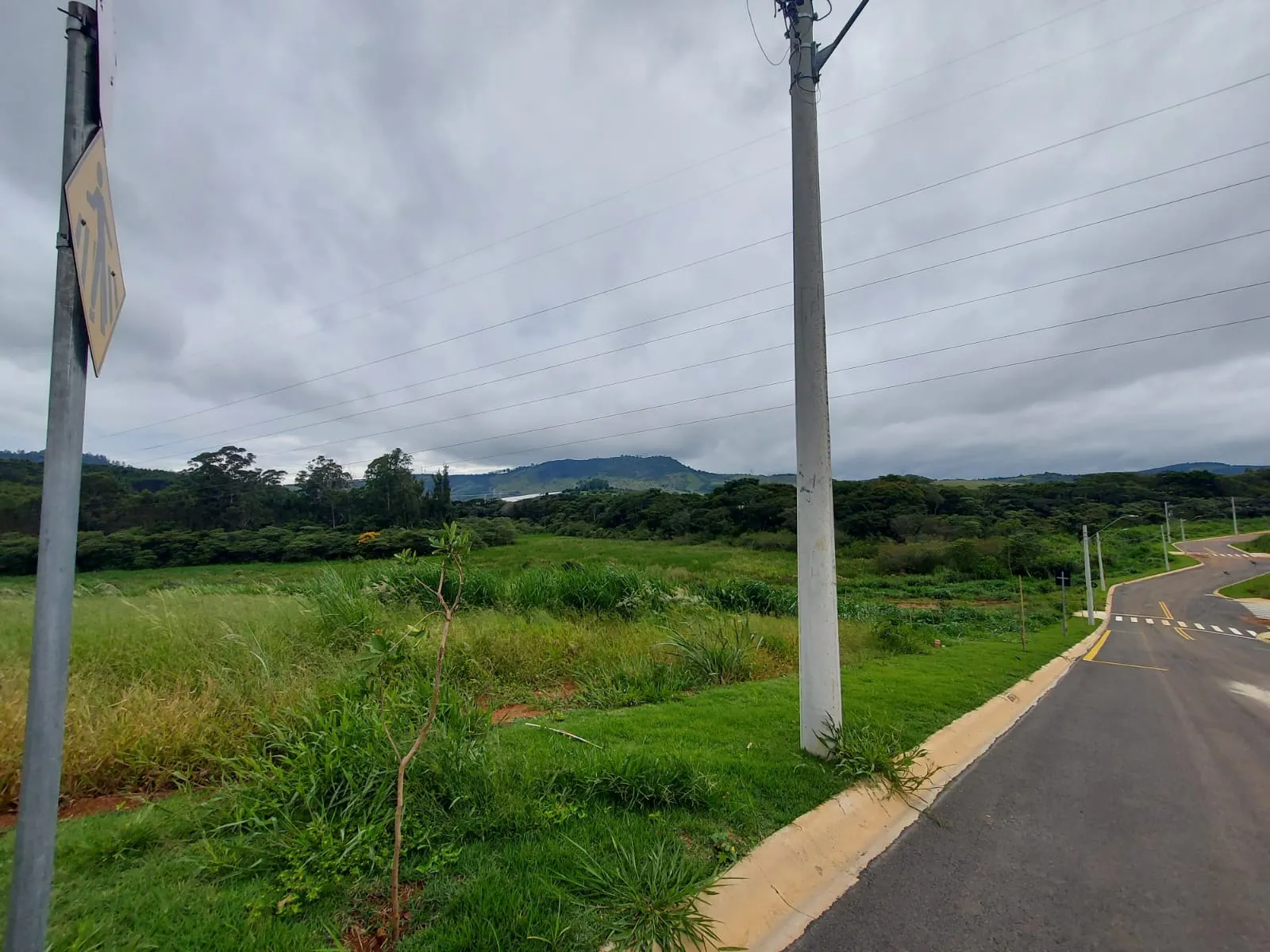 Terreno à venda de 250 m² em Atibaia, SP, Brasil