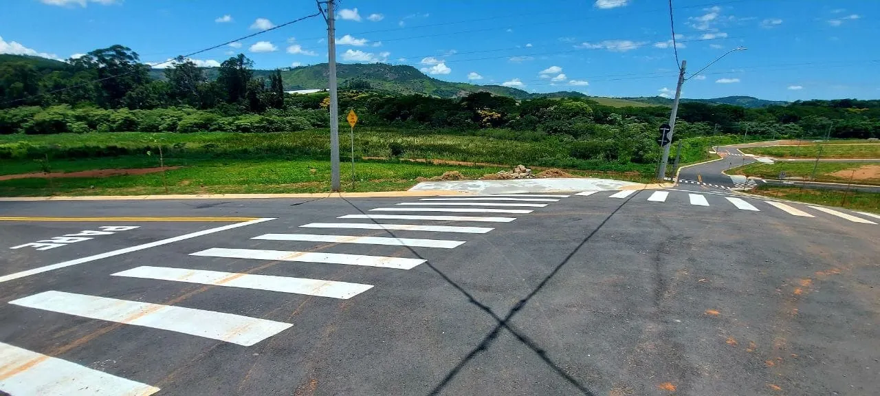 Terreno à venda de 250 m² em Atibaia, SP, Brasil