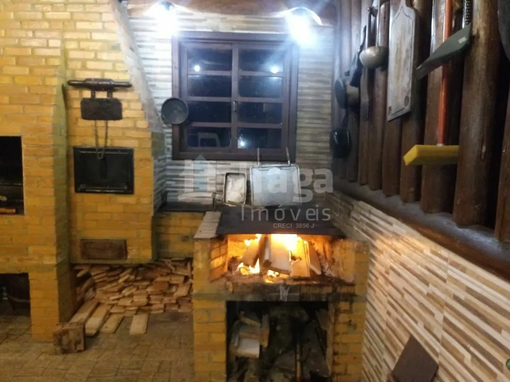 Fazenda à venda de 5 ha em Nova Trento, SC, Brasil