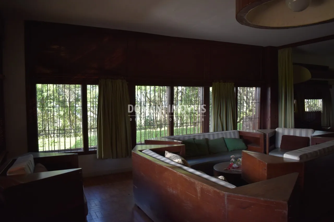Casa à venda de 14 ha em Campos do Jordão, SP, Brasil