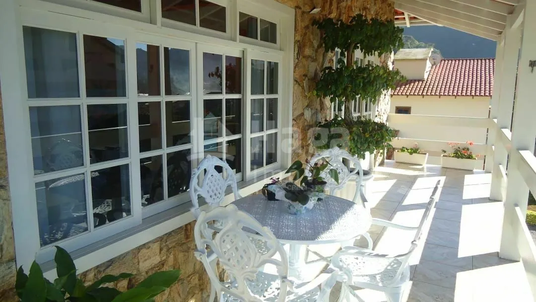 Casa à venda de 561 m² em Brusque, SC, Brasil