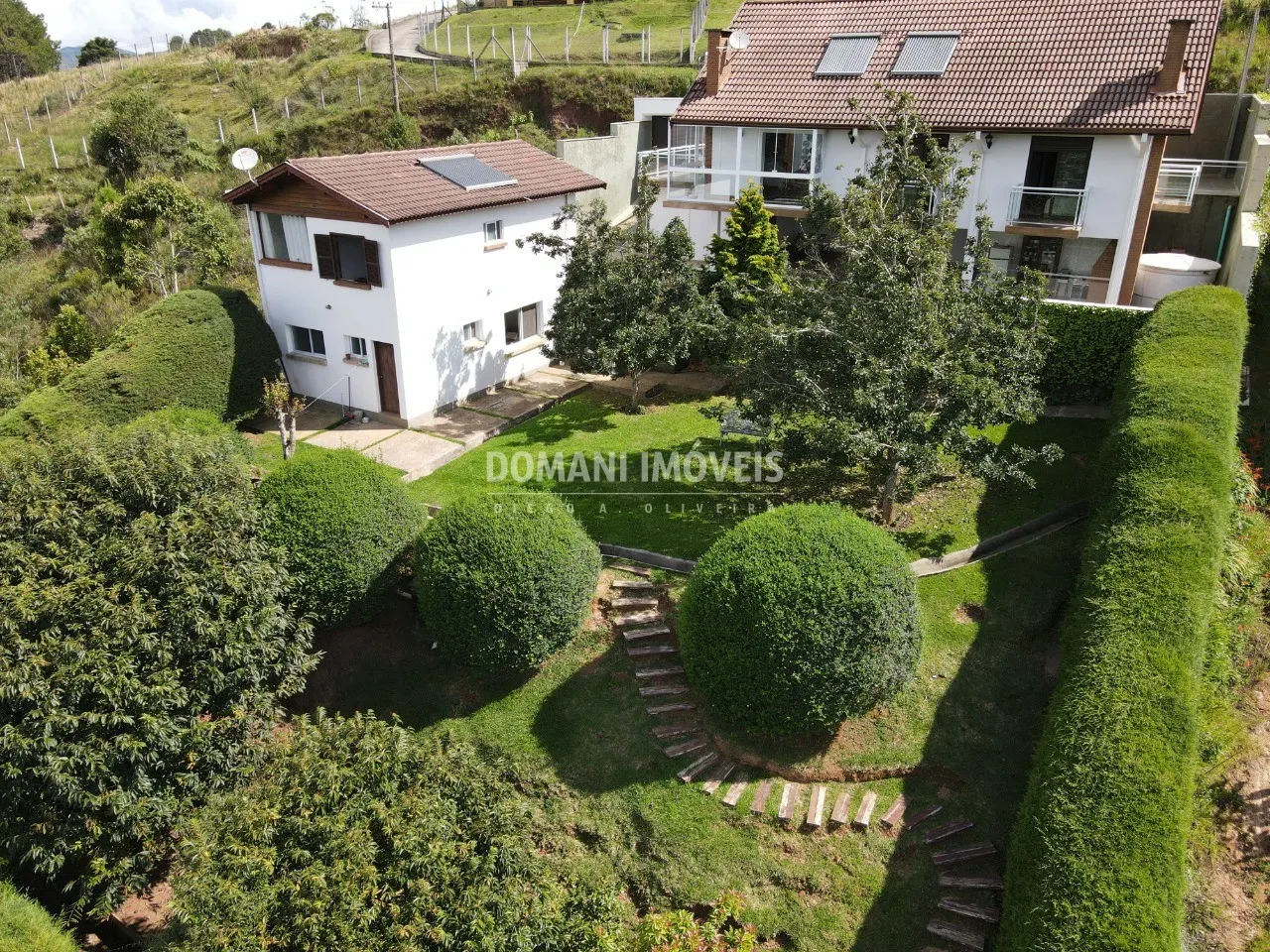 Casa à venda de 1.010 m² em Campos do Jordão, SP, Brasil
