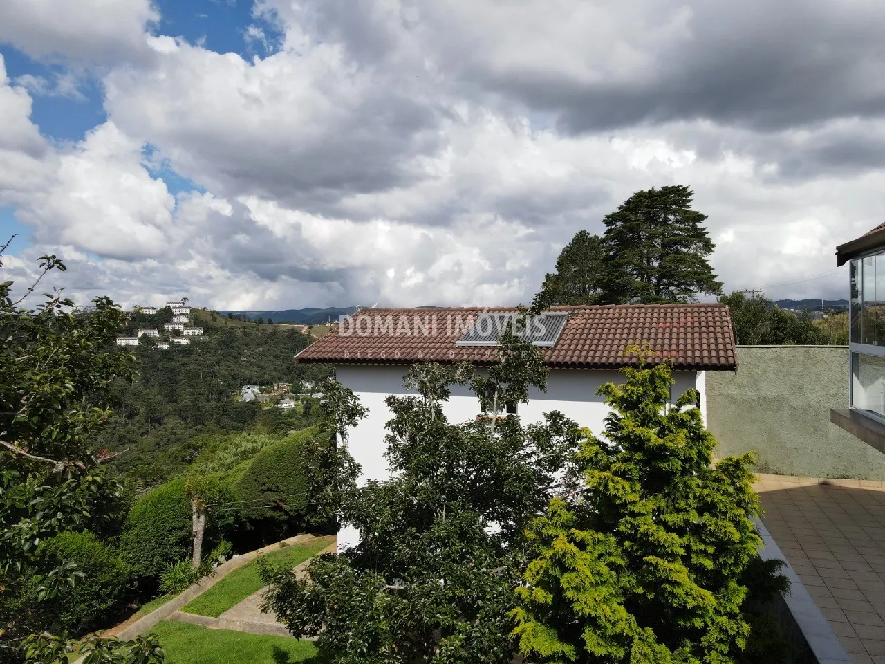Casa à venda de 1.010 m² em Campos do Jordão, SP, Brasil