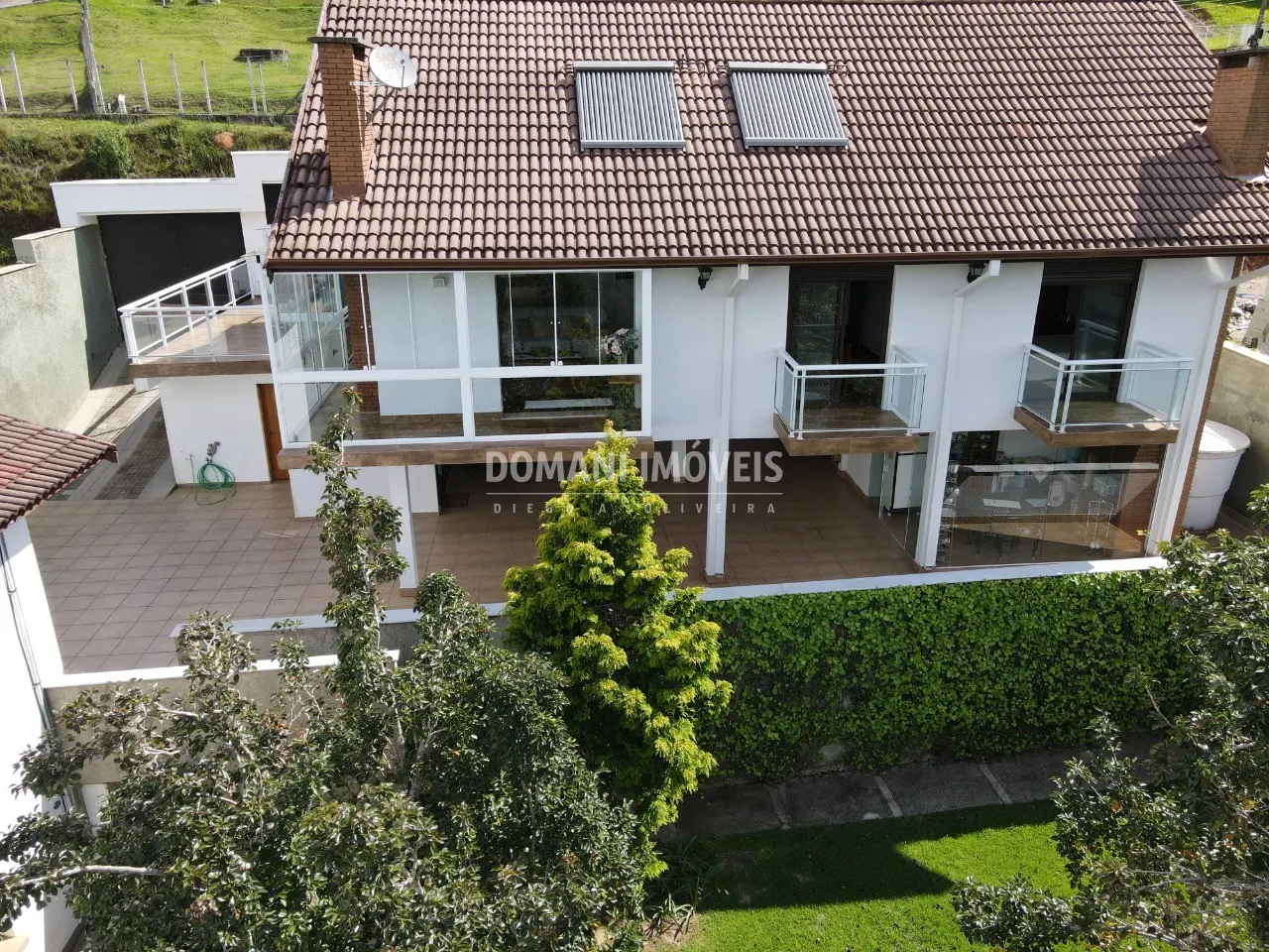 Casa à venda de 1.010 m² em Campos do Jordão, SP, Brasil