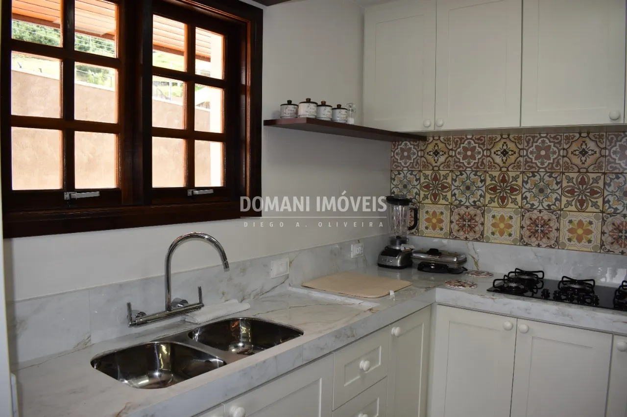 Casa à venda de 1.010 m² em Campos do Jordão, SP, Brasil