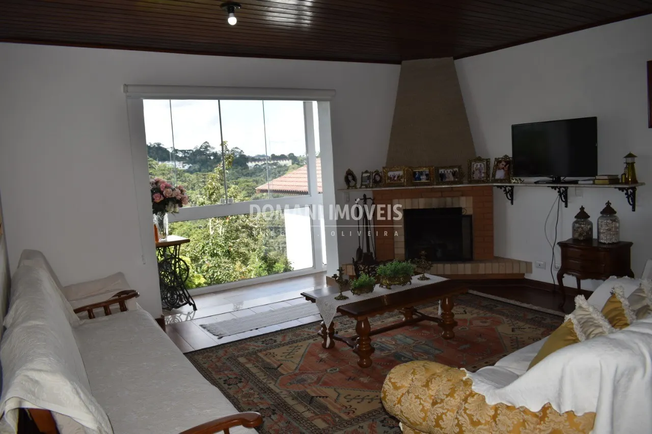 Casa à venda de 1.010 m² em Campos do Jordão, SP, Brasil