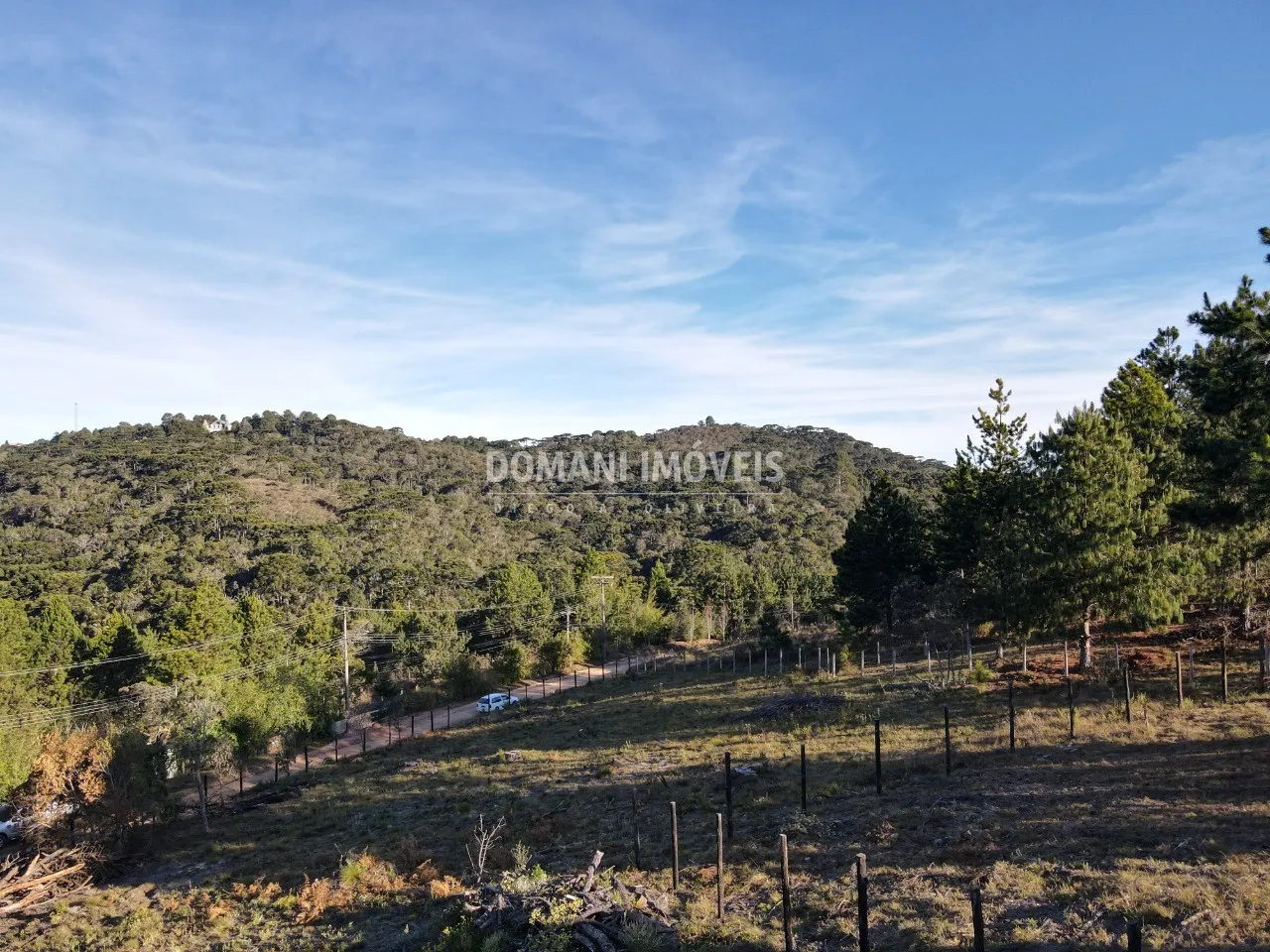 Terreno à venda de 1.100 m² em Campos do Jordão, SP, Brasil