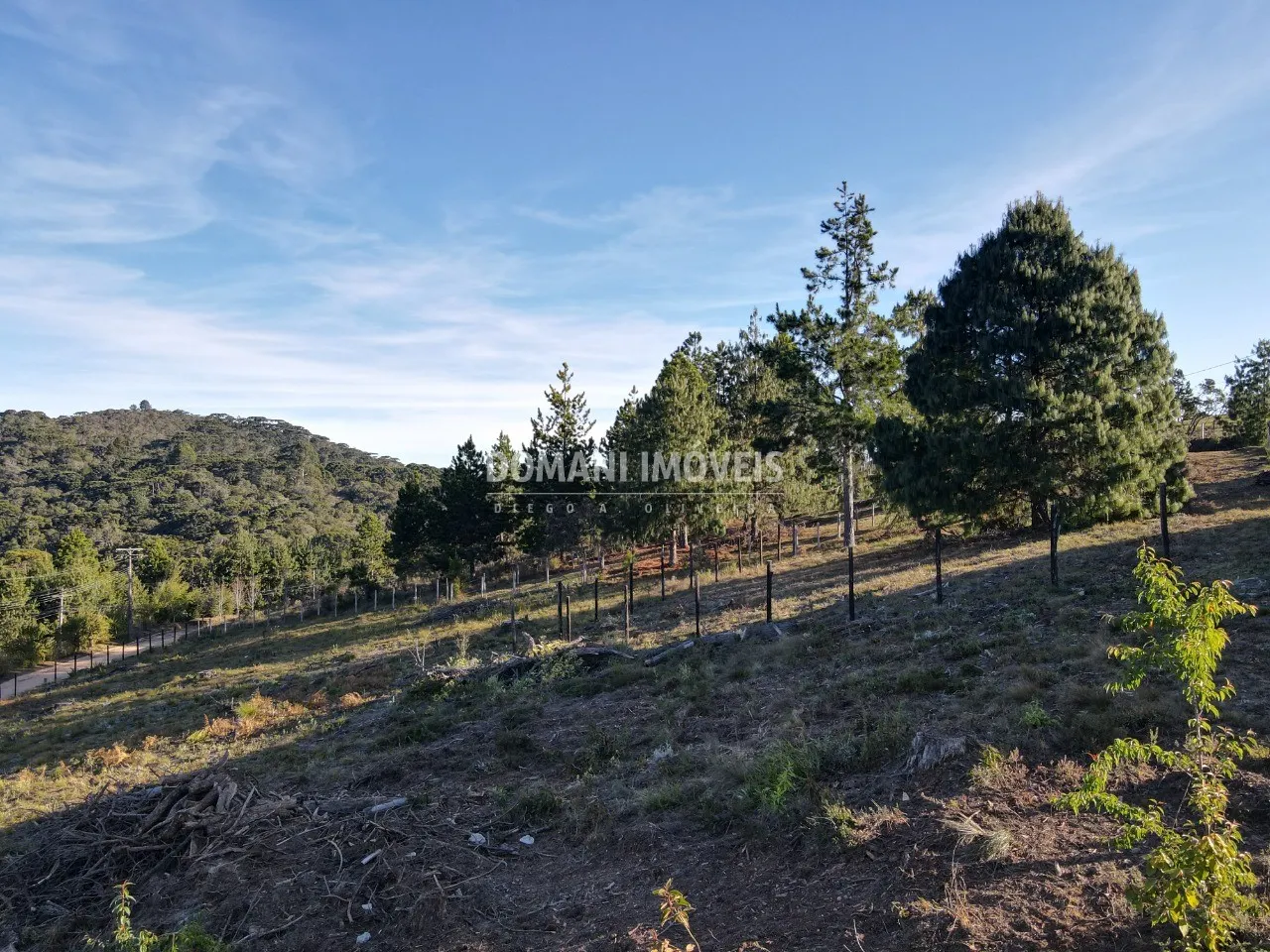 Terreno à venda de 1.100 m² em Campos do Jordão, SP, Brasil