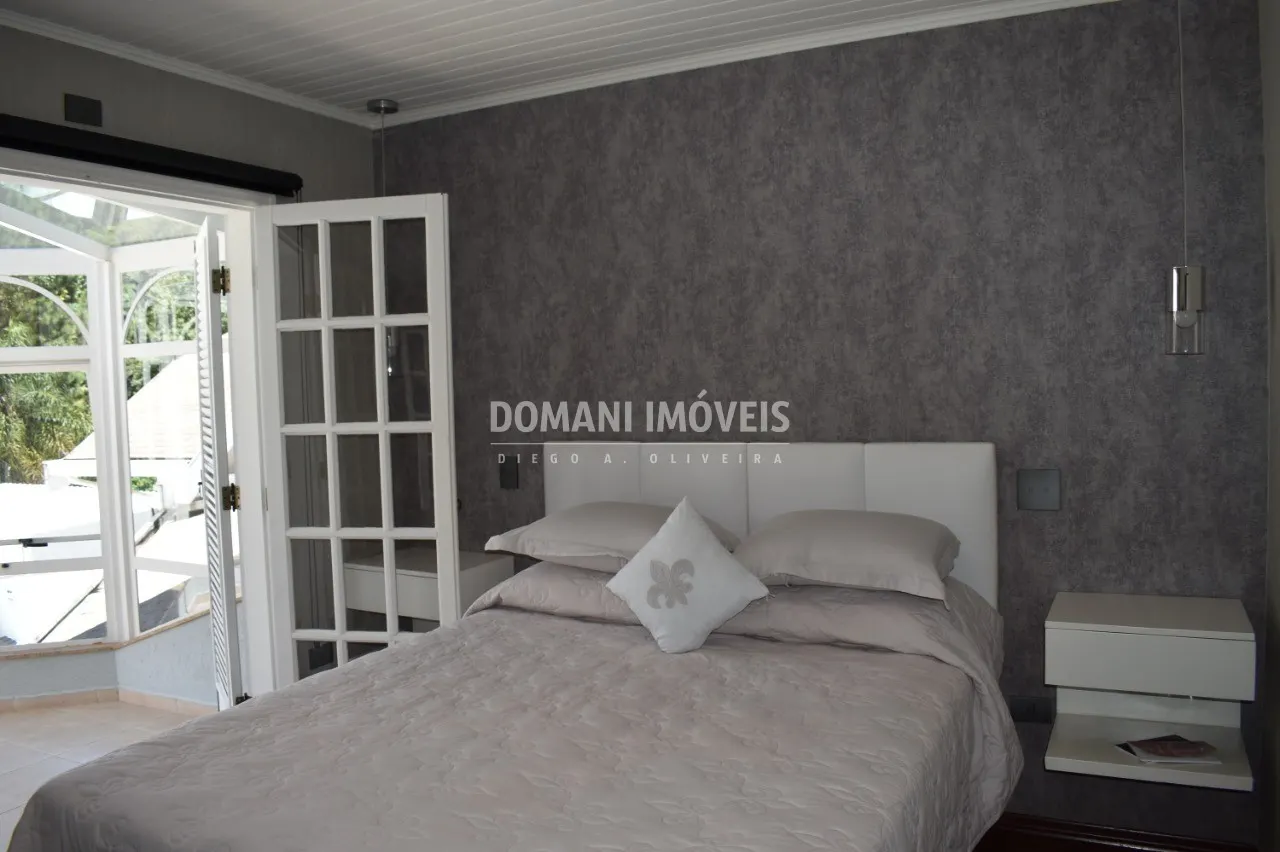 Casa à venda de 1.040 m² em Campos do Jordão, SP, Brasil