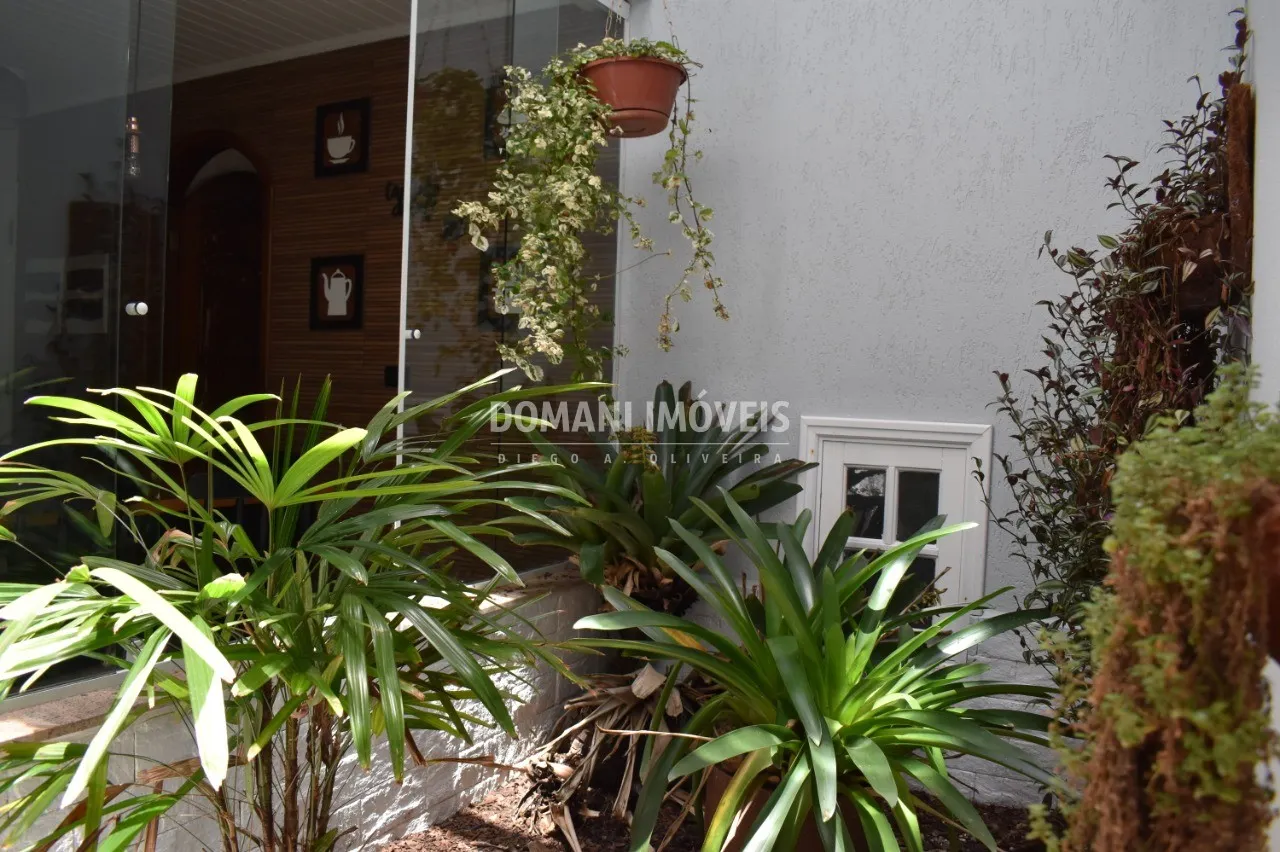 Casa à venda de 1.040 m² em Campos do Jordão, SP, Brasil