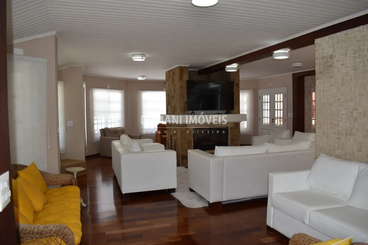 Casa à venda de 1.040 m² em Campos do Jordão, SP, Brasil