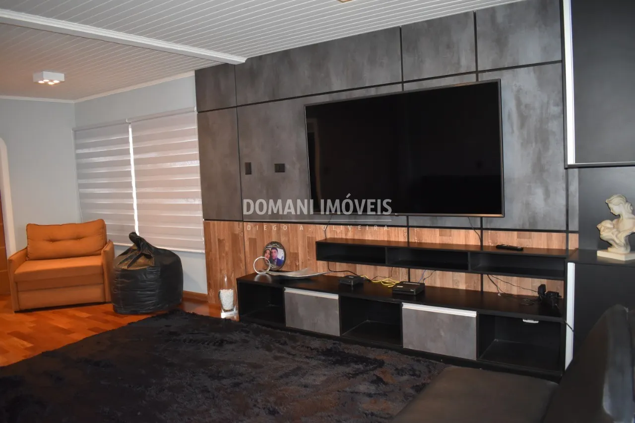 Casa à venda de 1.040 m² em Campos do Jordão, SP, Brasil