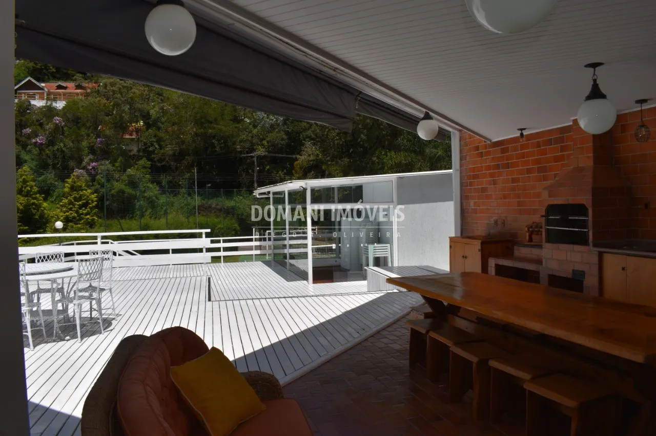 Casa à venda de 1.040 m² em Campos do Jordão, SP, Brasil