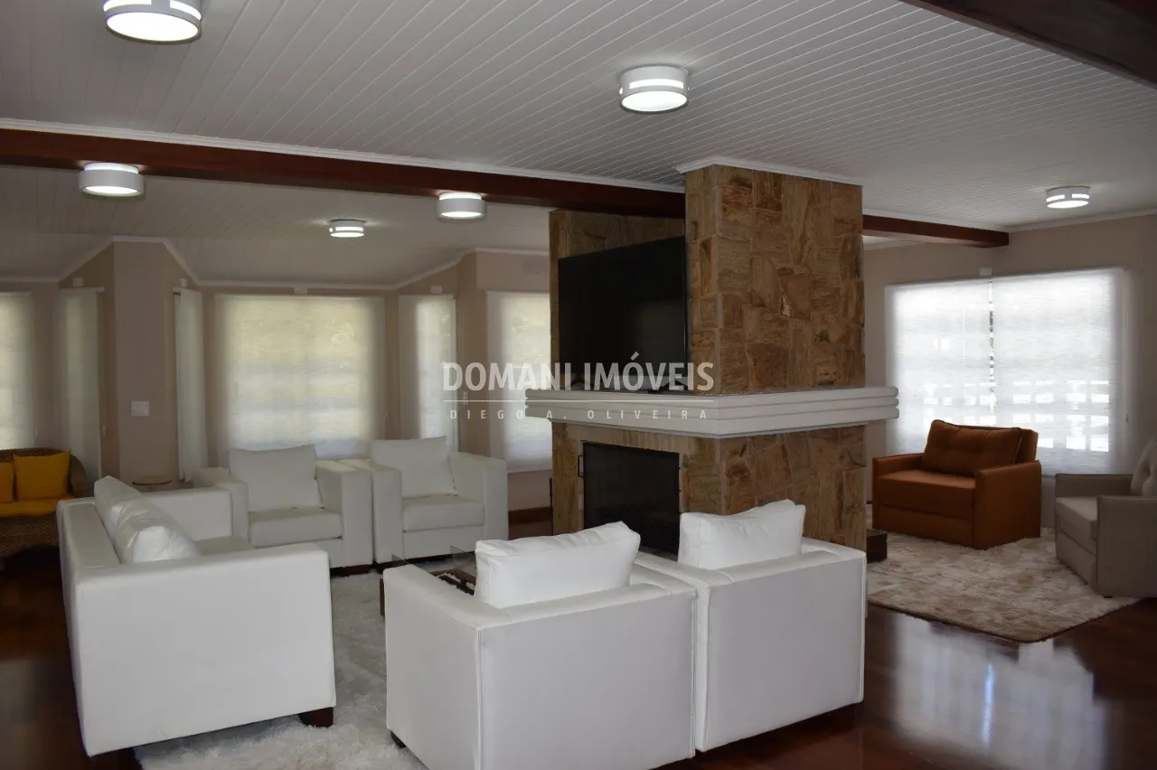 Casa à venda de 1.040 m² em Campos do Jordão, SP, Brasil