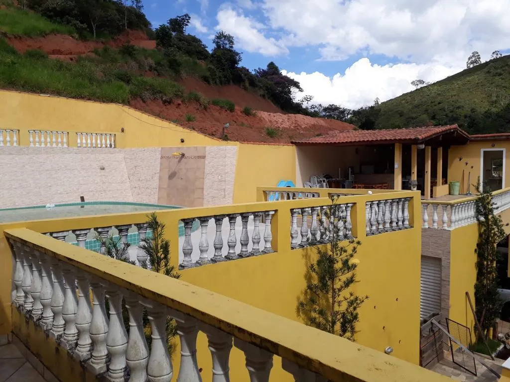 Small farm for sale of 12 acres in São José dos Campos, SP, Brazil
