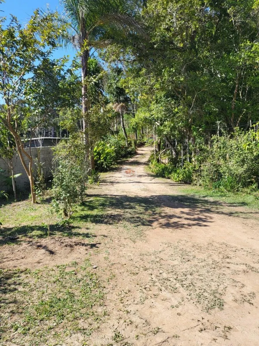 Chácara à venda de 2.500 m² em Juquitiba, SP, Brasil