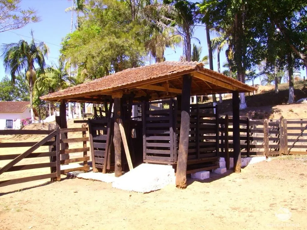 Fazenda à venda de 135 ha em Ouro Fino, MG, Brasil