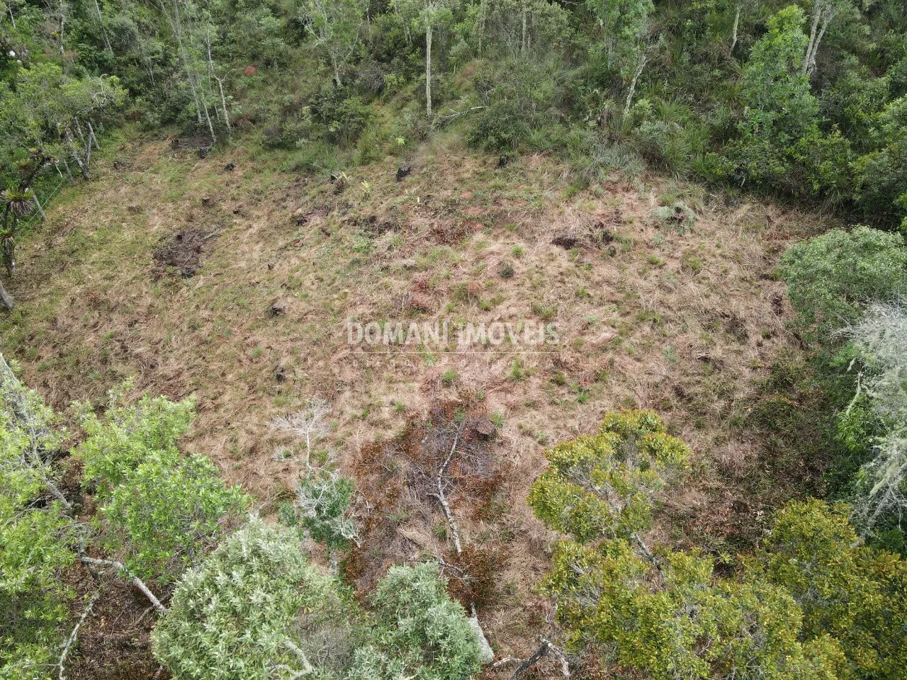 Terreno à venda de 1.060 m² em Campos do Jordão, SP, Brasil