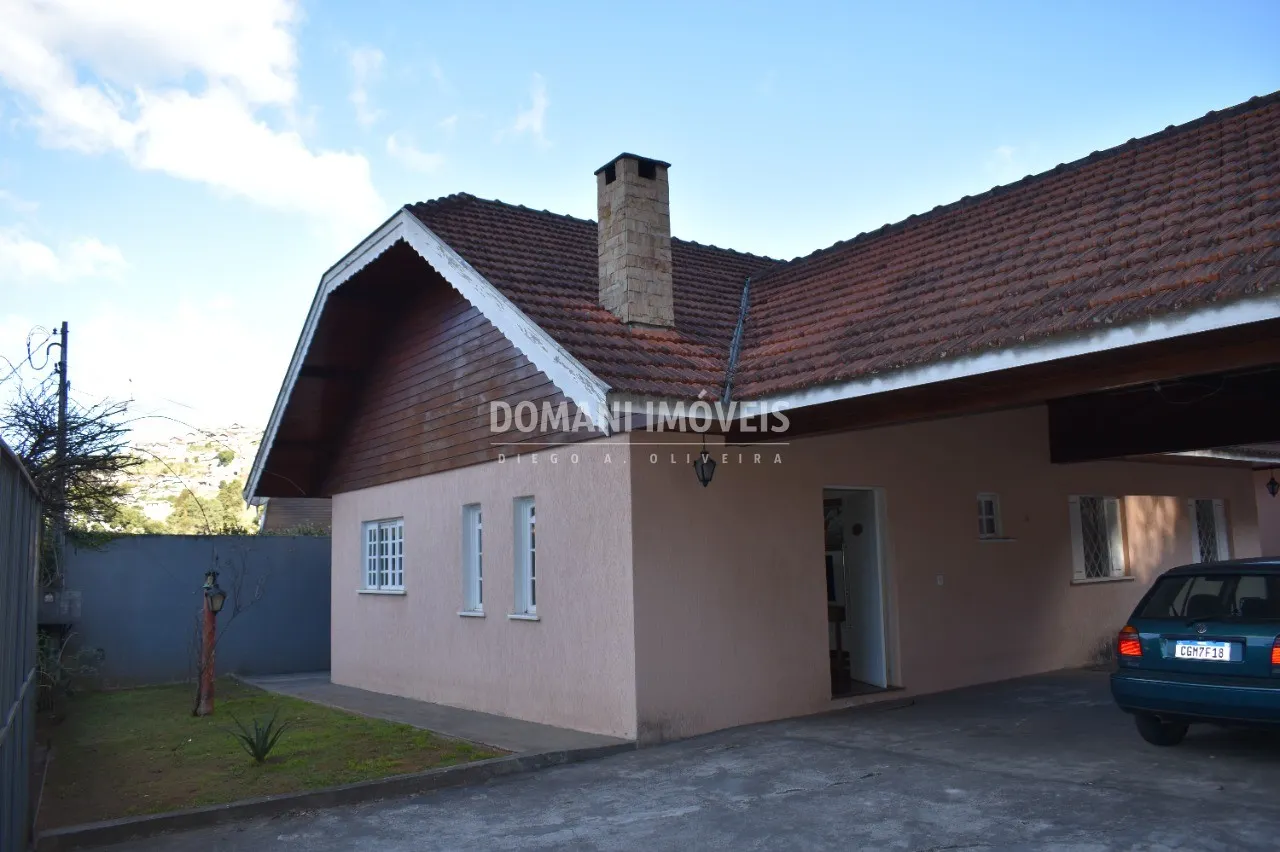 Casa à venda e para Alugar de 635 m² em Campos do Jordão, SP, Brasil