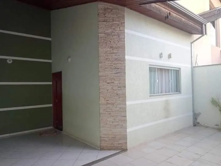 Casa à venda de 180 m² em Americana, SP, Brasil