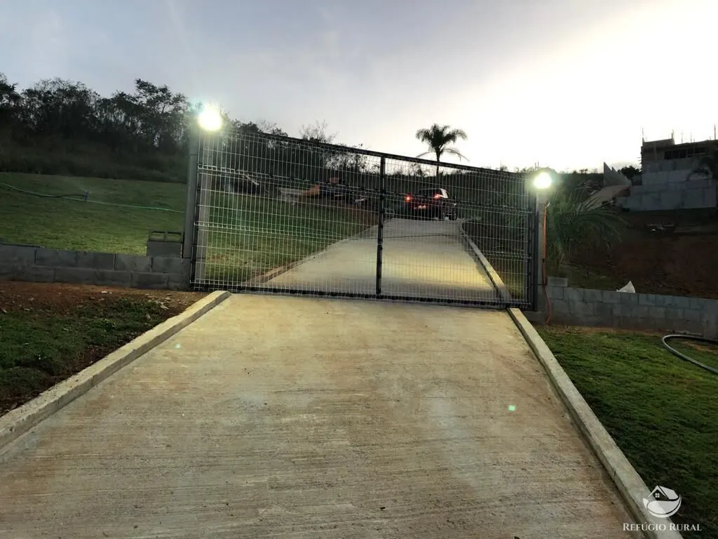 Chácara à venda de 3.500 m² em Igaratá, SP, Brasil