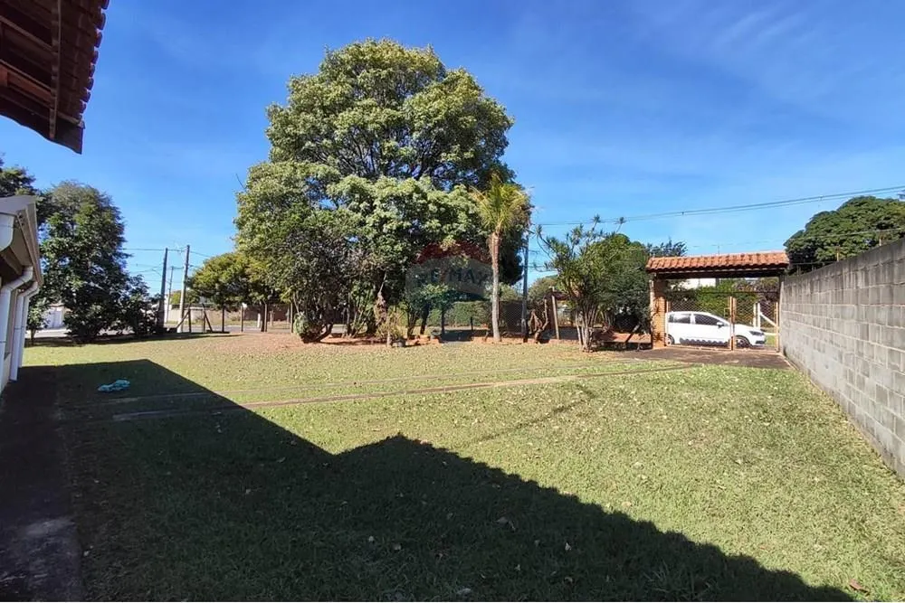 Country home for sale of 1,258 m² in Paulínia, SP, Brazil