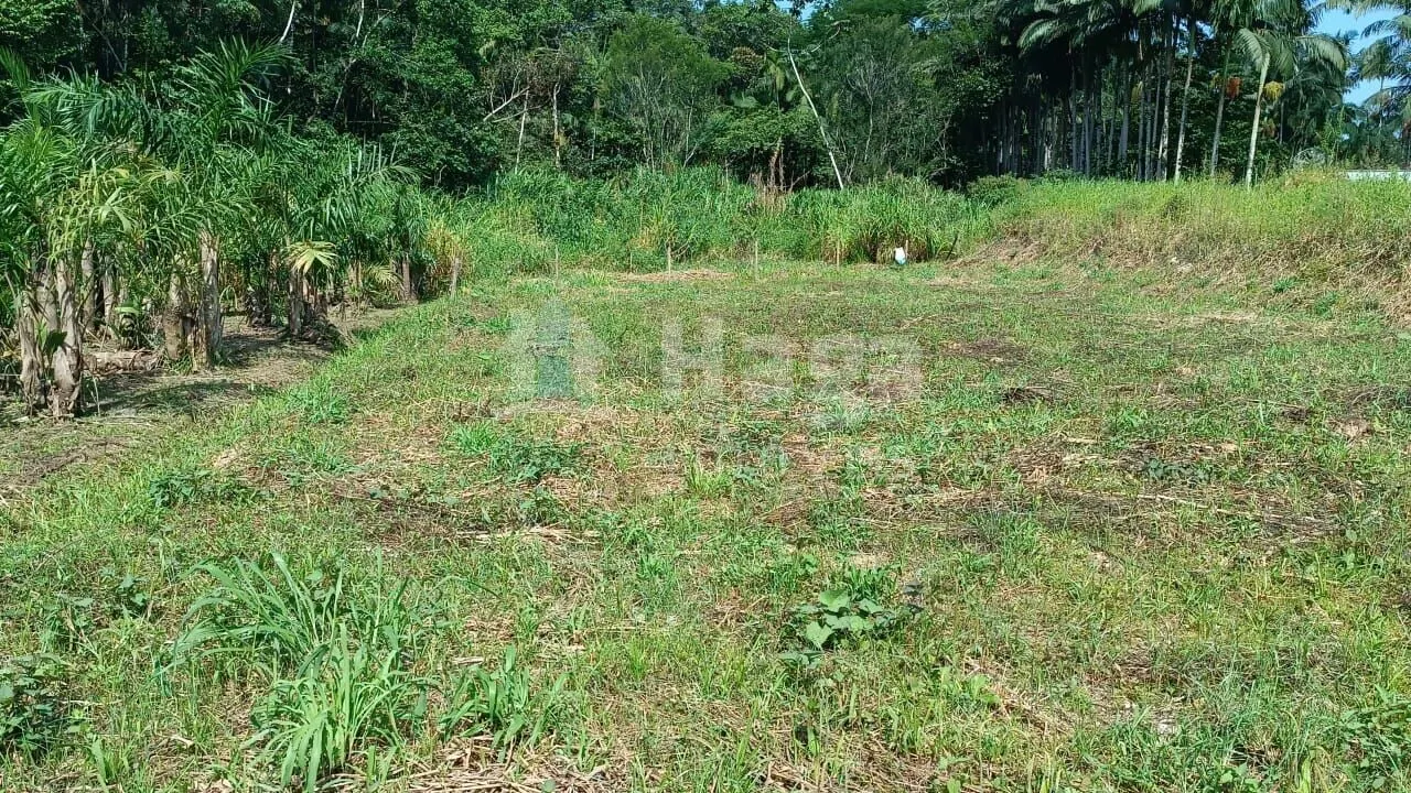 Terreno à venda de 712 m² em Guabiruba, SC, Brasil
