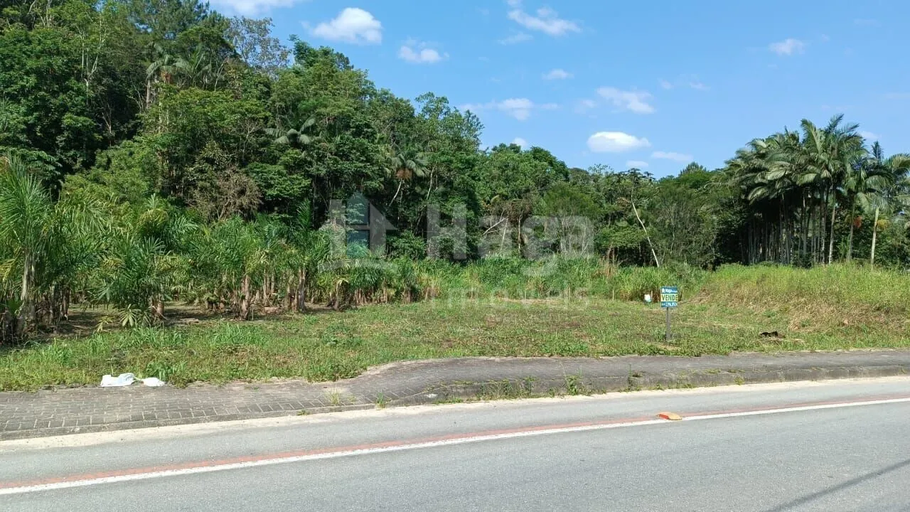 Terreno à venda de 712 m² em Guabiruba, SC, Brasil