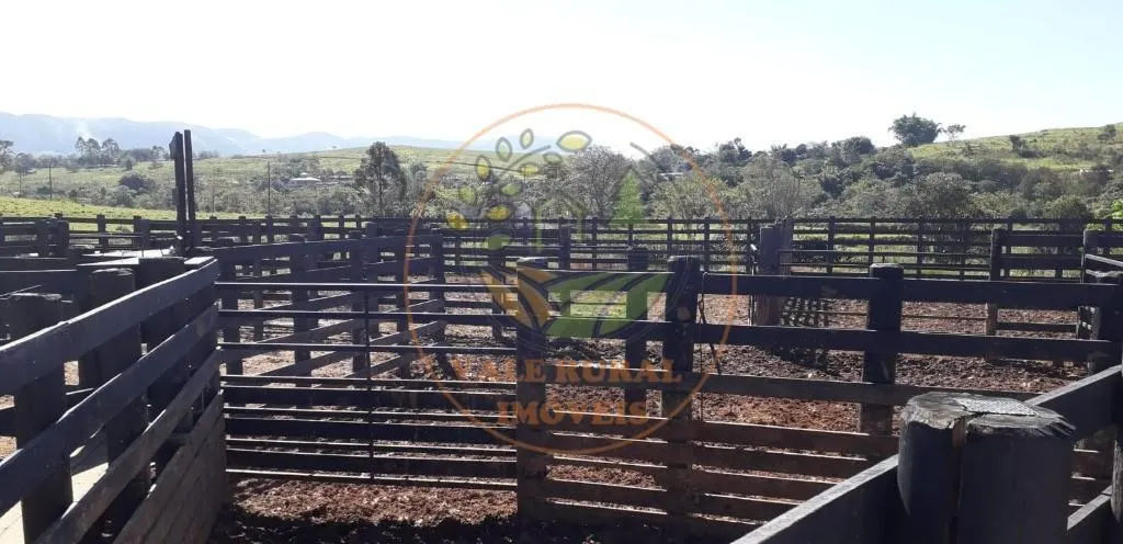 Fazenda à venda de 106 ha em Caçapava, SP, Brasil