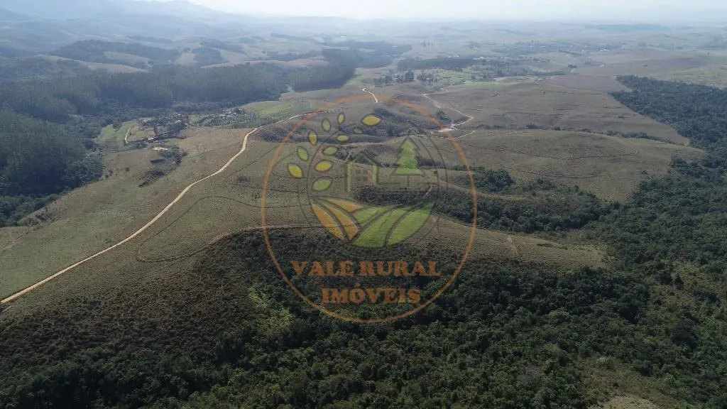 Fazenda à venda de 106 ha em Caçapava, SP, Brasil