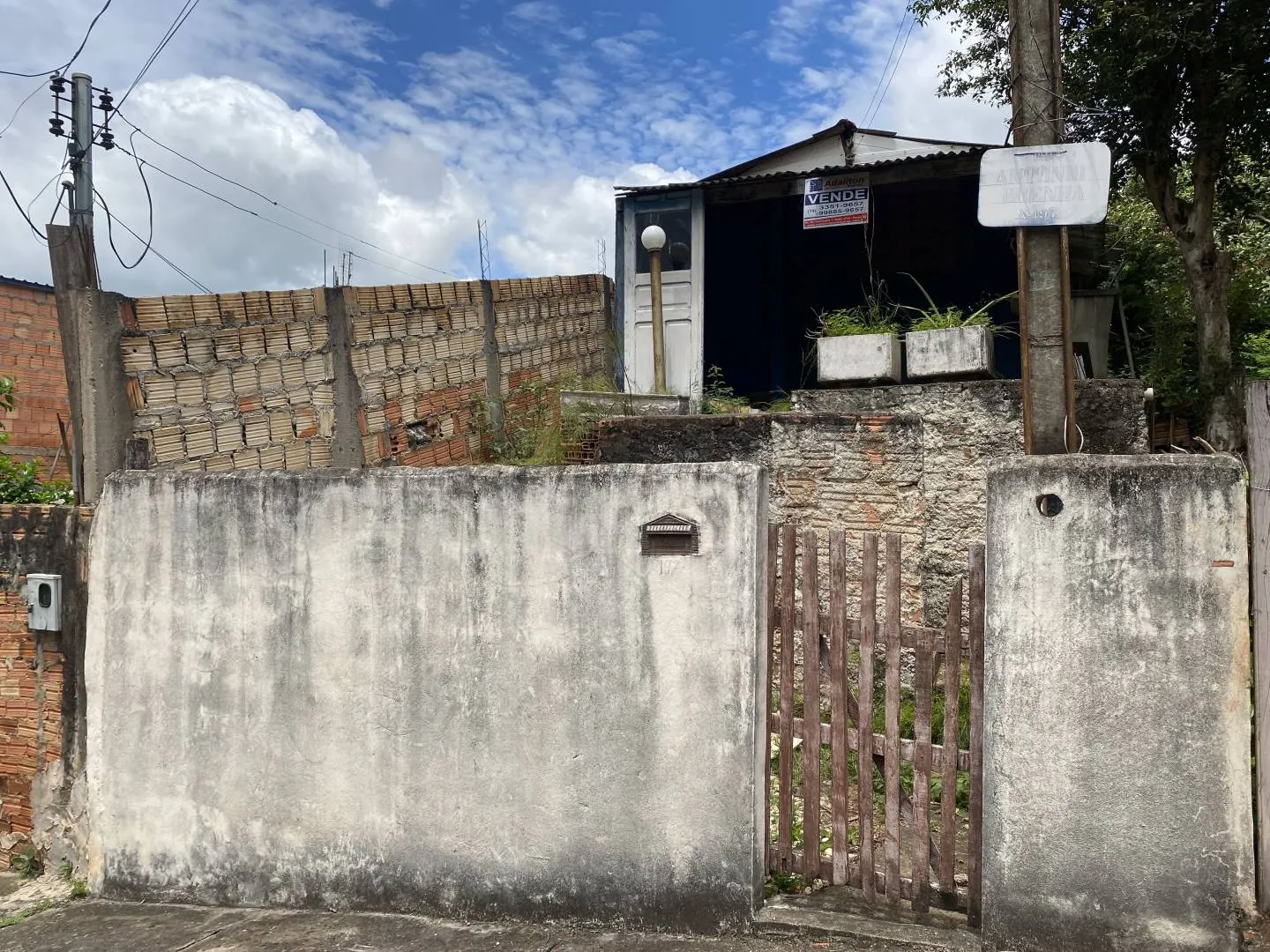 Terreno à venda de 125 m² em Piraju, SP, Brasil