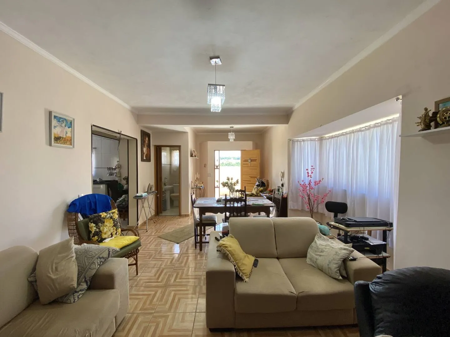 Casa à venda de 333 m² em Piraju, SP, Brasil