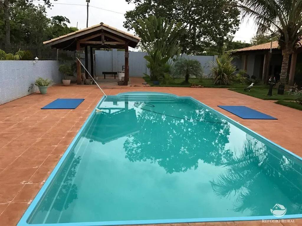 Sítio à venda de 68 ha em Prata, MG, Brasil