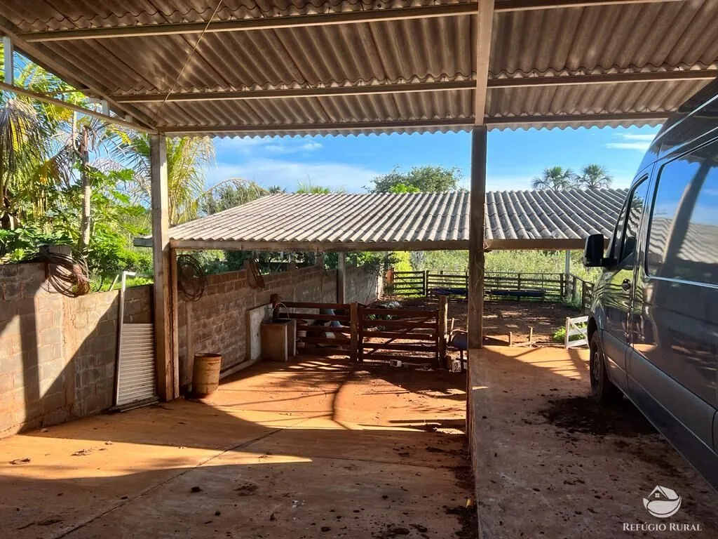 Sítio à venda de 68 ha em Prata, MG, Brasil