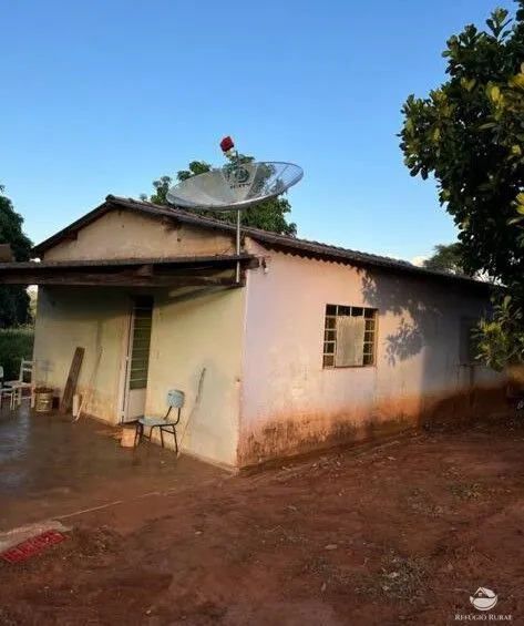 Sítio à venda de 68 ha em Prata, MG, Brasil