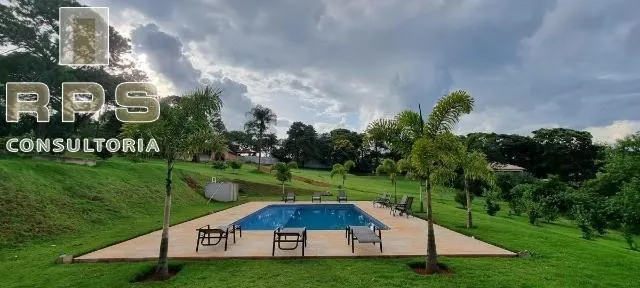 Chácara à venda de 1 ha em Atibaia, SP, Brasil