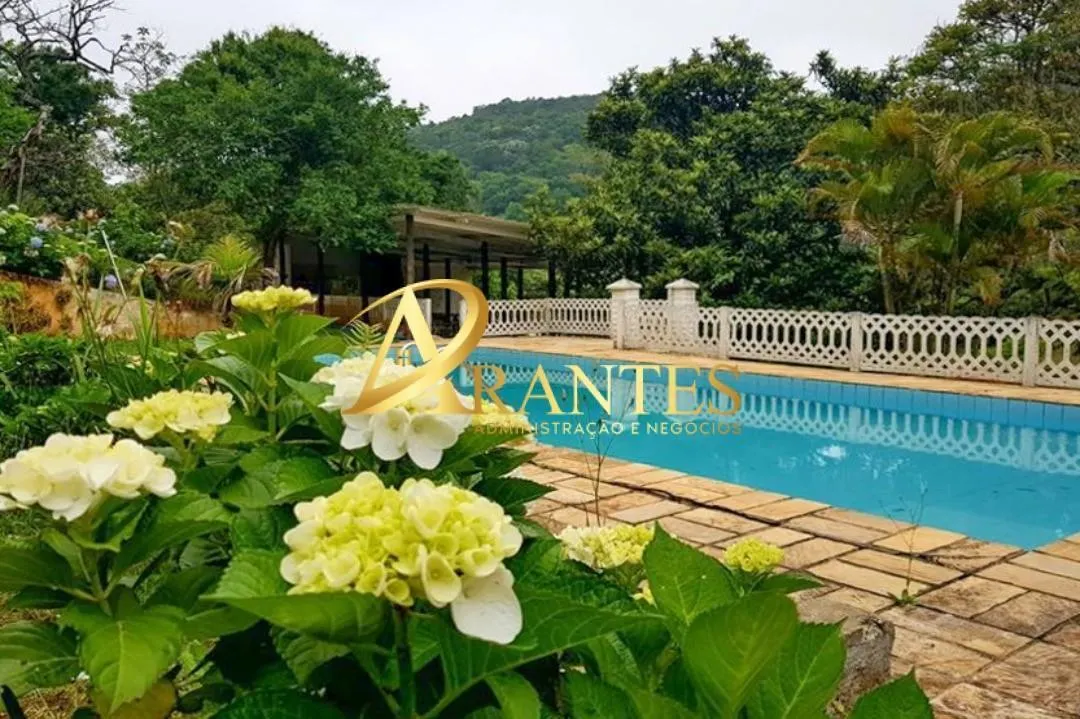 Small farm for sale of 10 acres in Mairiporã, SP, Brazil
