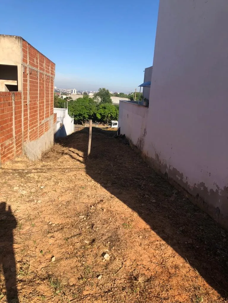 Terreno à venda de 150 m² em Americana, SP, Brasil