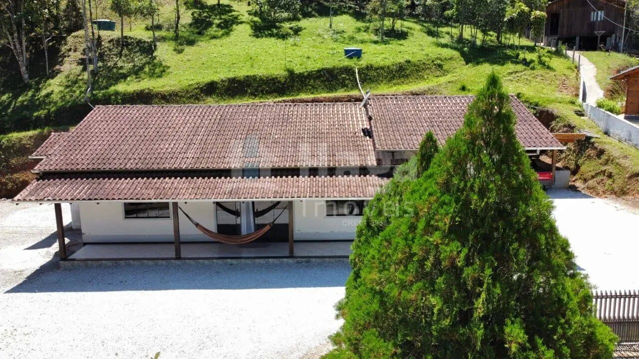Fazenda à venda de 7.000 m² em Brusque, SC, Brasil