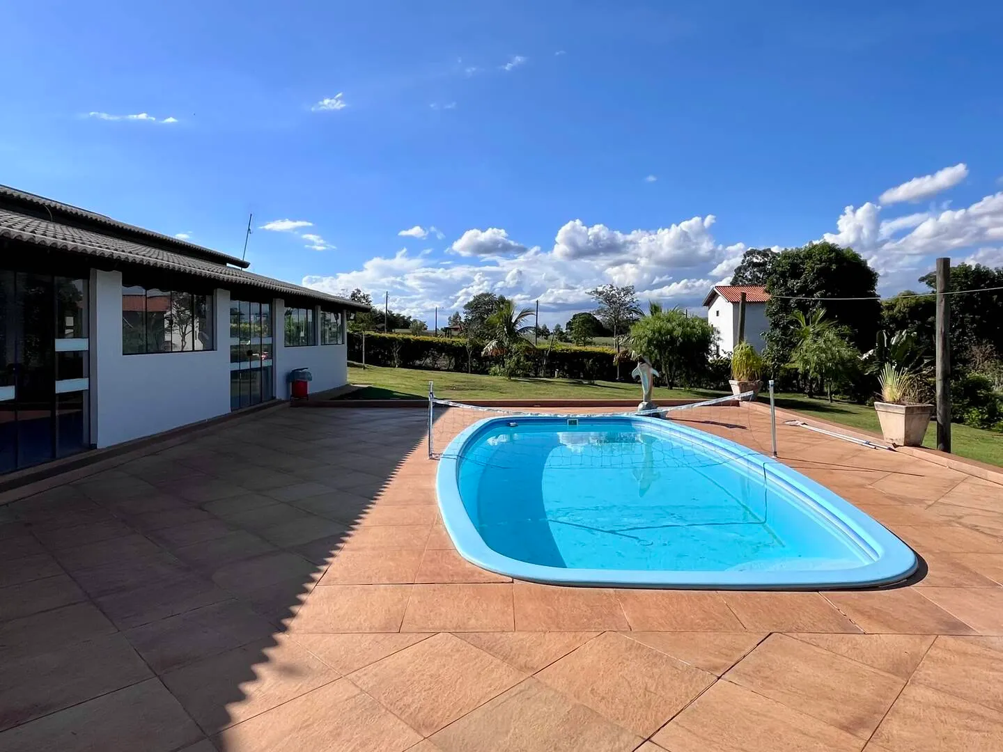 Country home for sale of 2,000 m² in Piraju, SP, Brazil