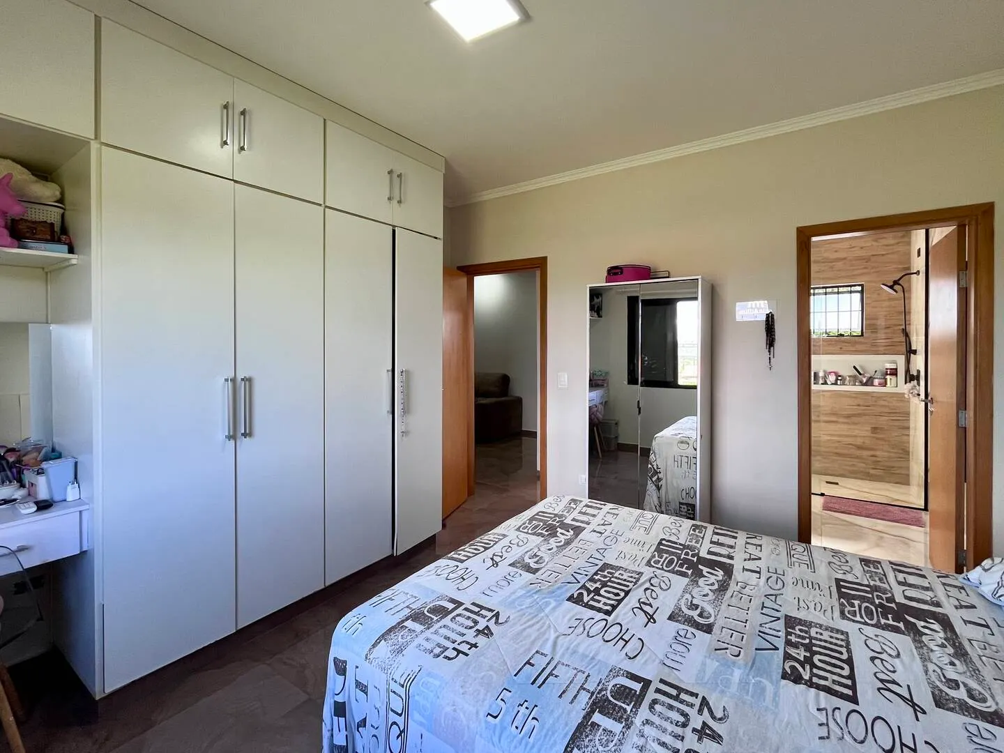 Country home for sale of 2,000 m² in Piraju, SP, Brazil