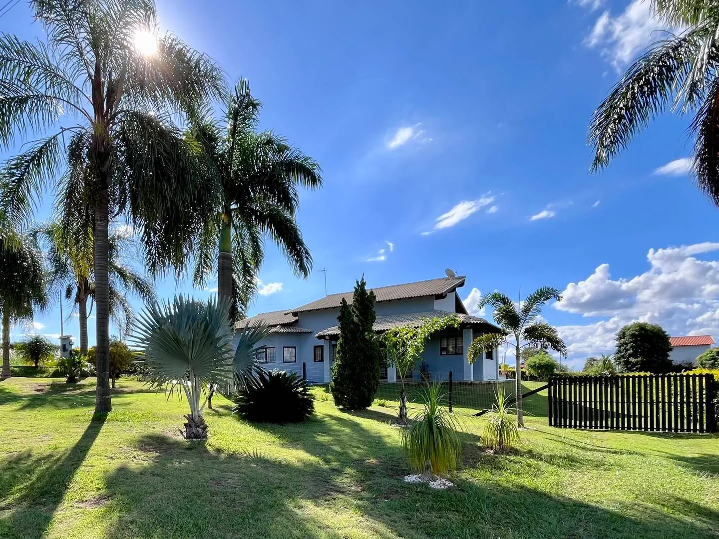 Country home for sale of 2,000 m² in Piraju, SP, Brazil