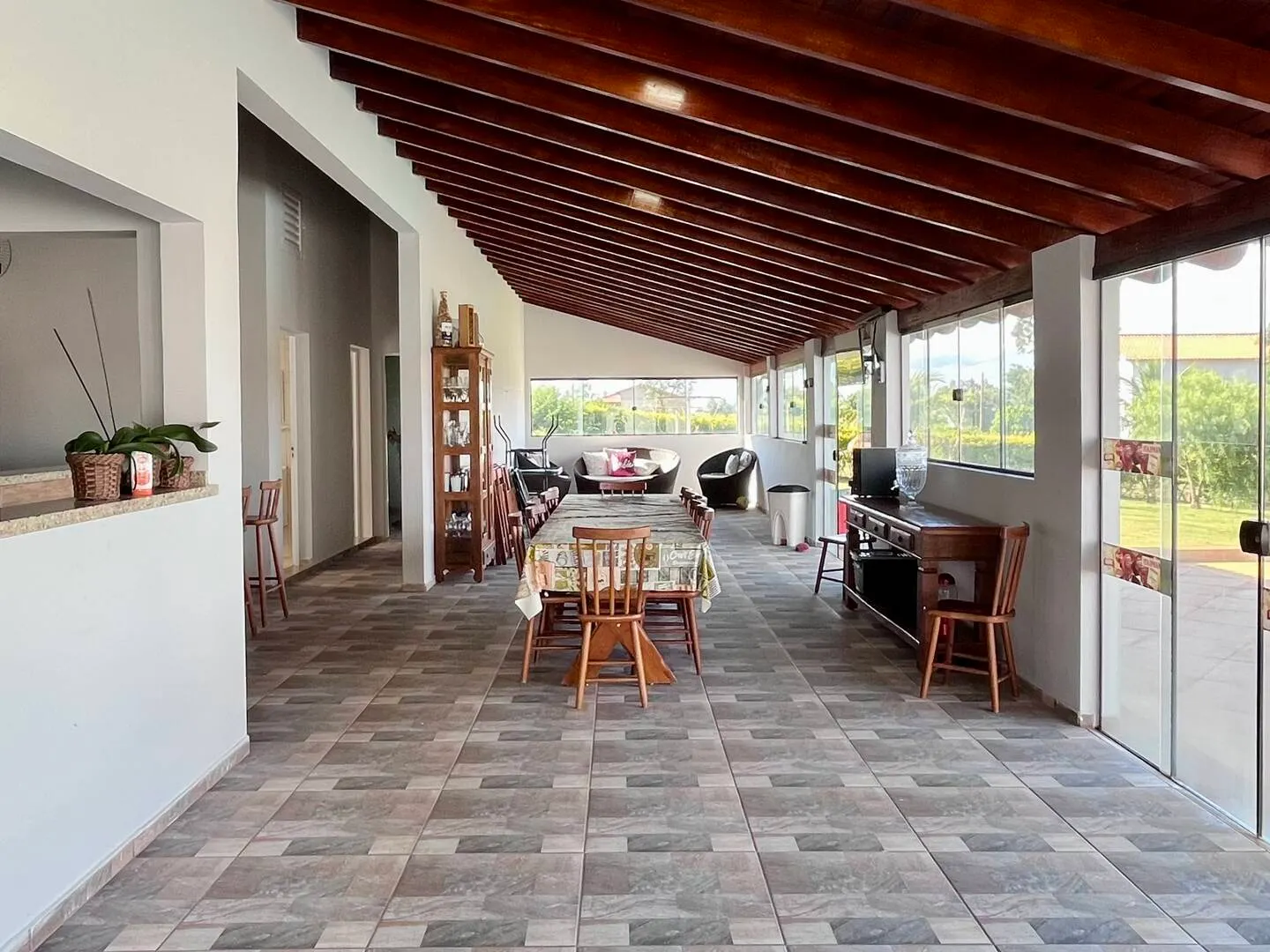 Country home for sale of 2,000 m² in Piraju, SP, Brazil