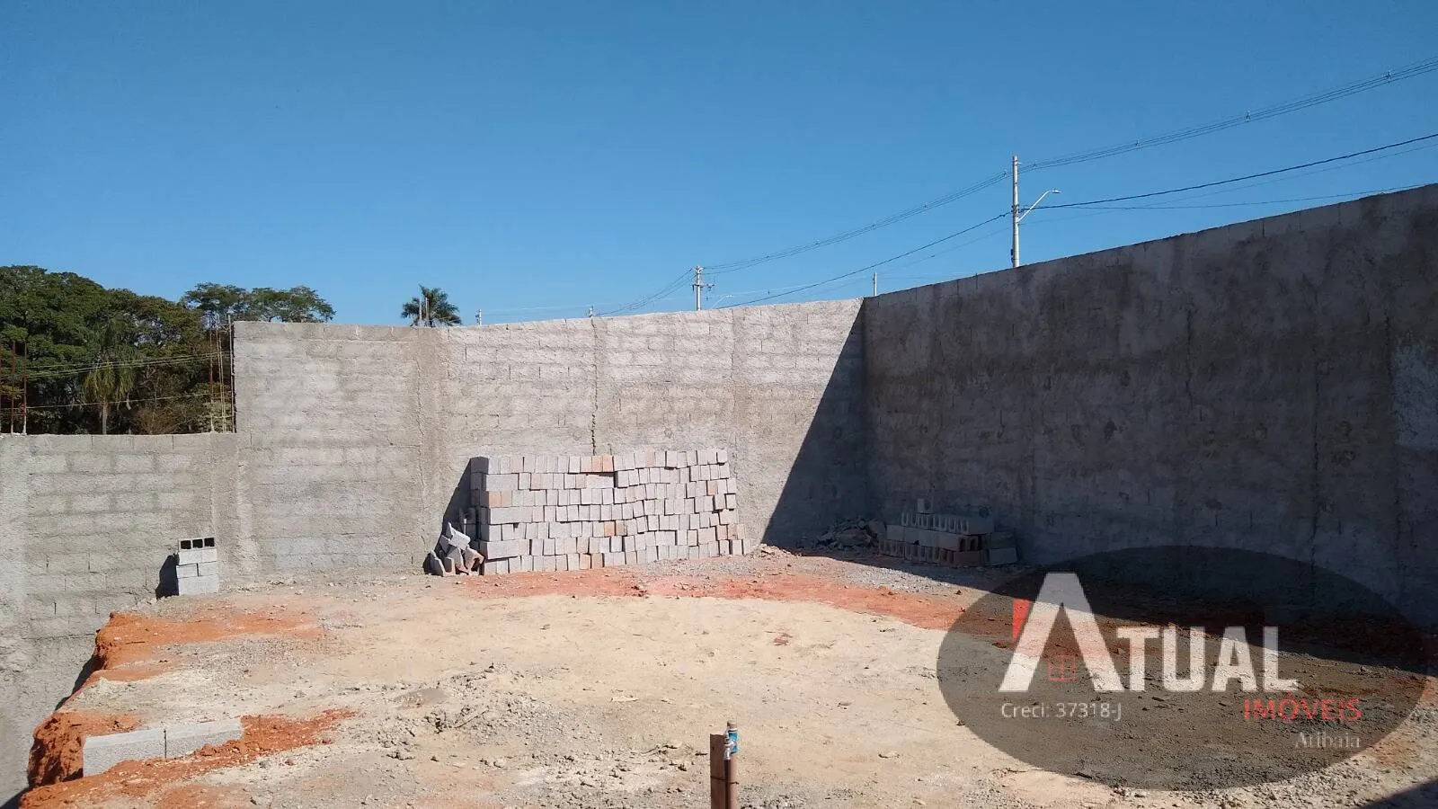 Terreno à venda de 175 m² em Atibaia, SP, Brasil