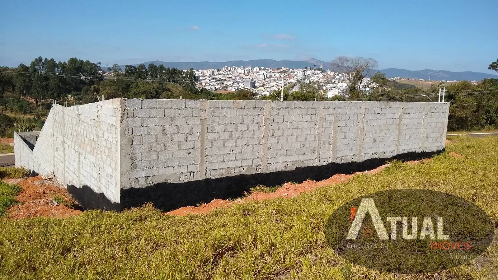 Terreno à venda de 175 m² em Atibaia, SP, Brasil