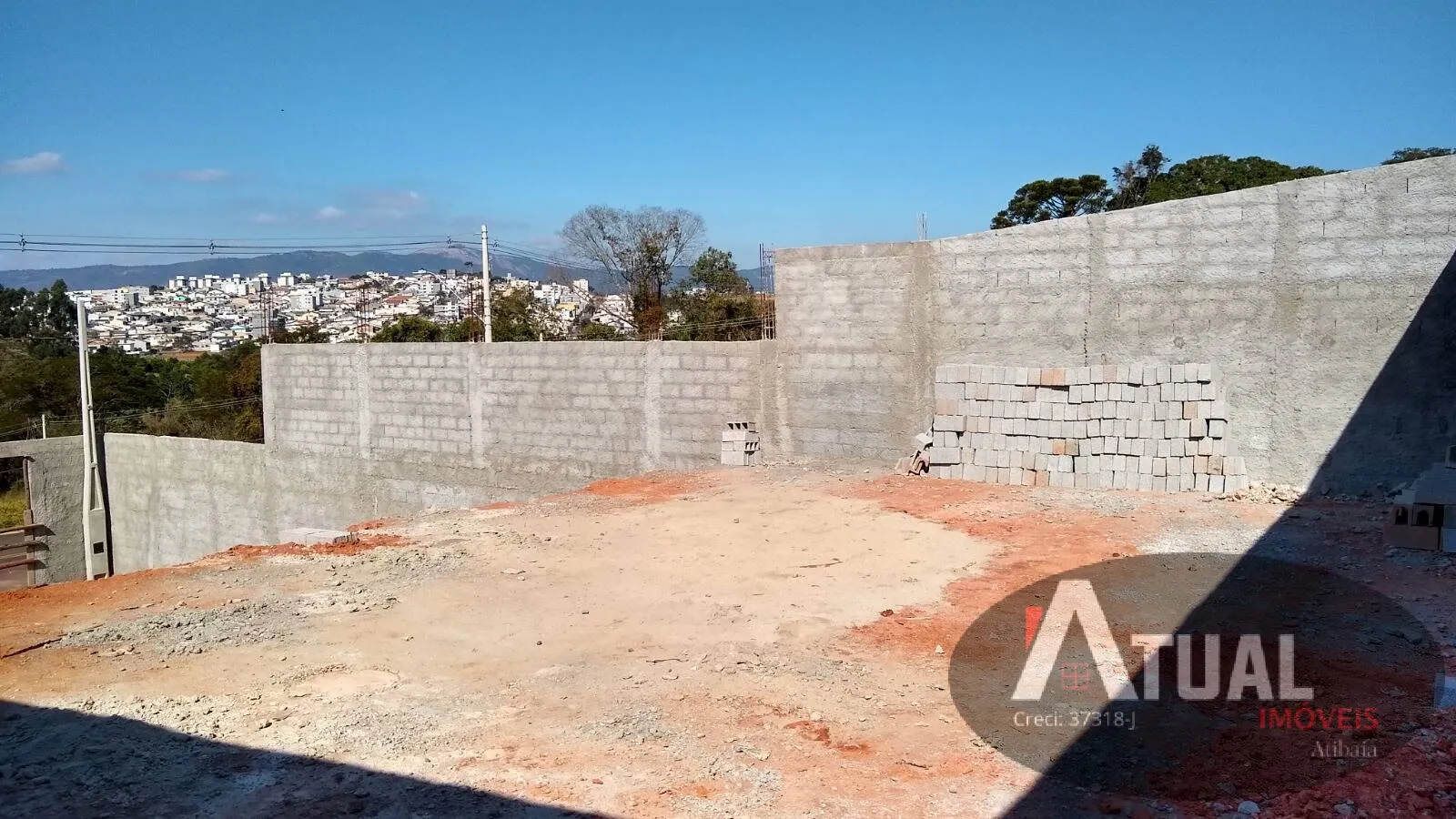 Terreno à venda de 175 m² em Atibaia, SP, Brasil