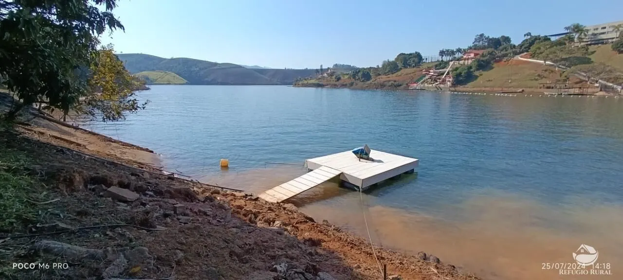 Chácara à venda de 2.700 m² em Igaratá, SP, Brasil