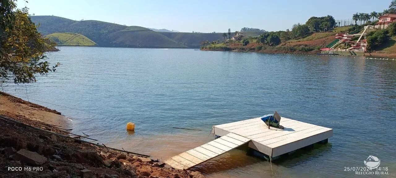 Chácara à venda de 2.700 m² em Igaratá, SP, Brasil